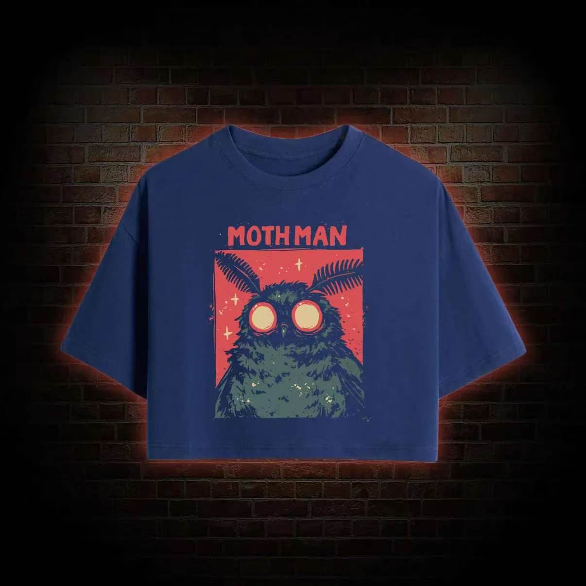 Cryptid Mothman Washed Cropped T-shirts