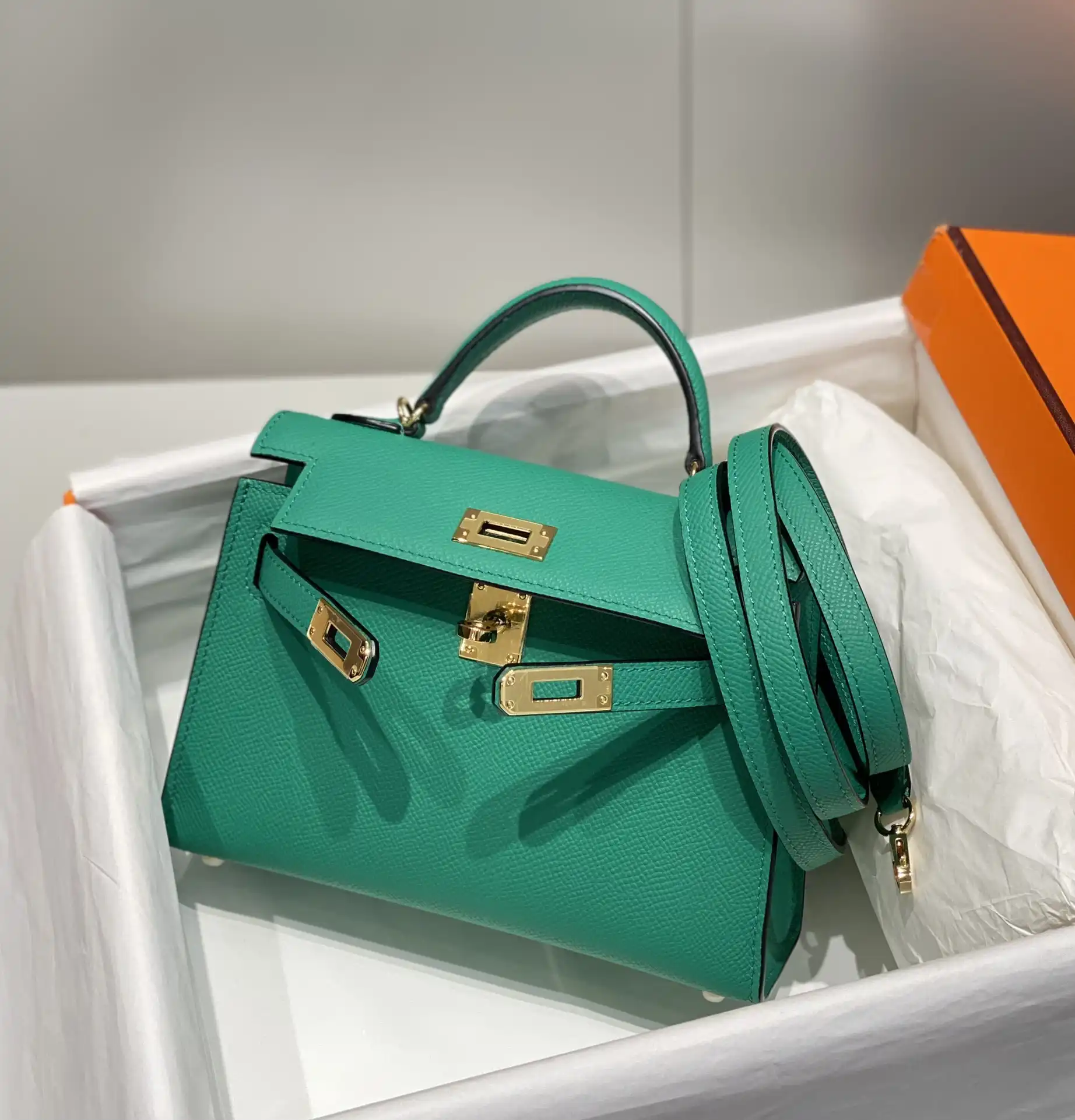 Epsom Mini Kelly 19