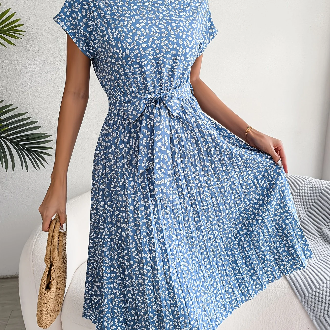 Sixsr Stylish Floral Print Belted Dress, Crew Neck Short Sleeve Dress, Casual Every Day Dress, Women's Clothing