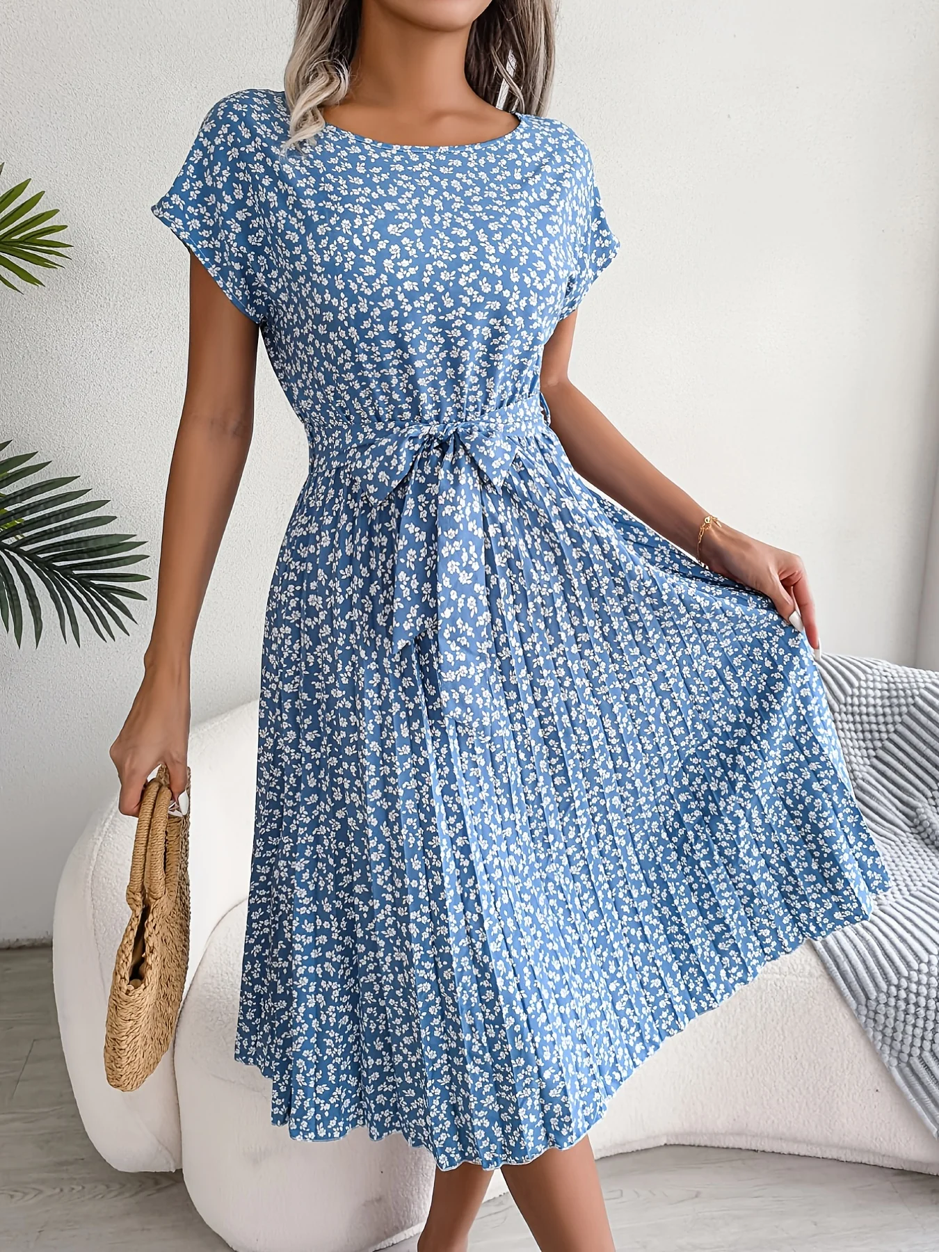 Sixsr Stylish Floral Print Belted Dress, Crew Neck Short Sleeve Dress, Casual Every Day Dress, Women's Clothing