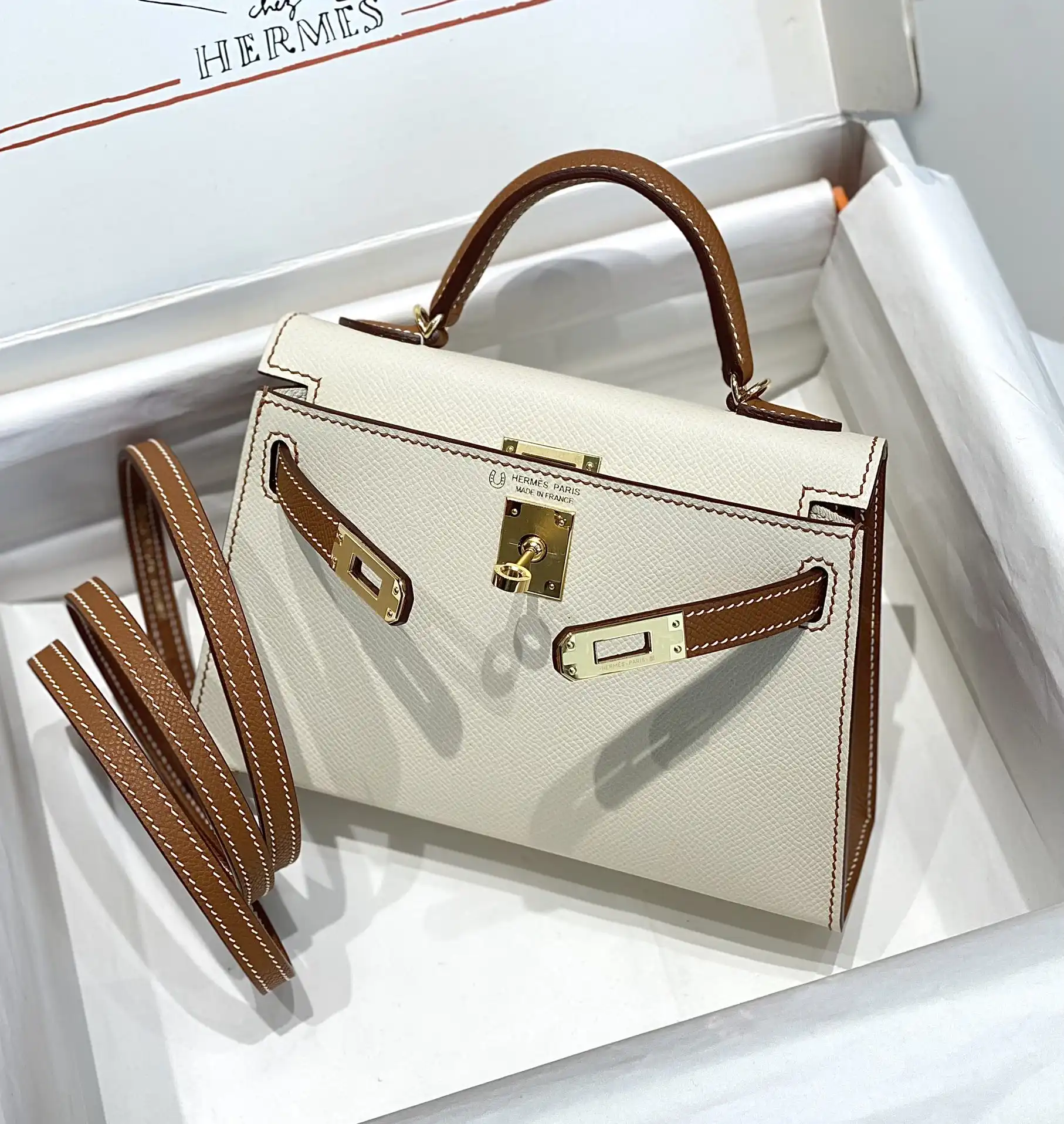 Epsom Mini Kelly 19