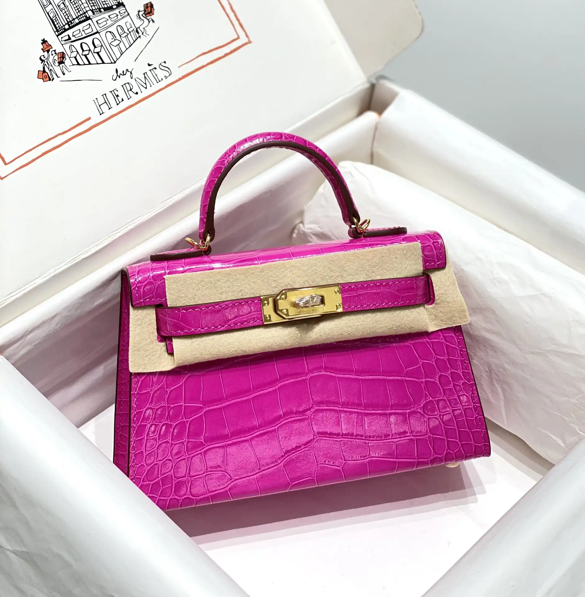 Mini Kelly 19 Crocodile Leather