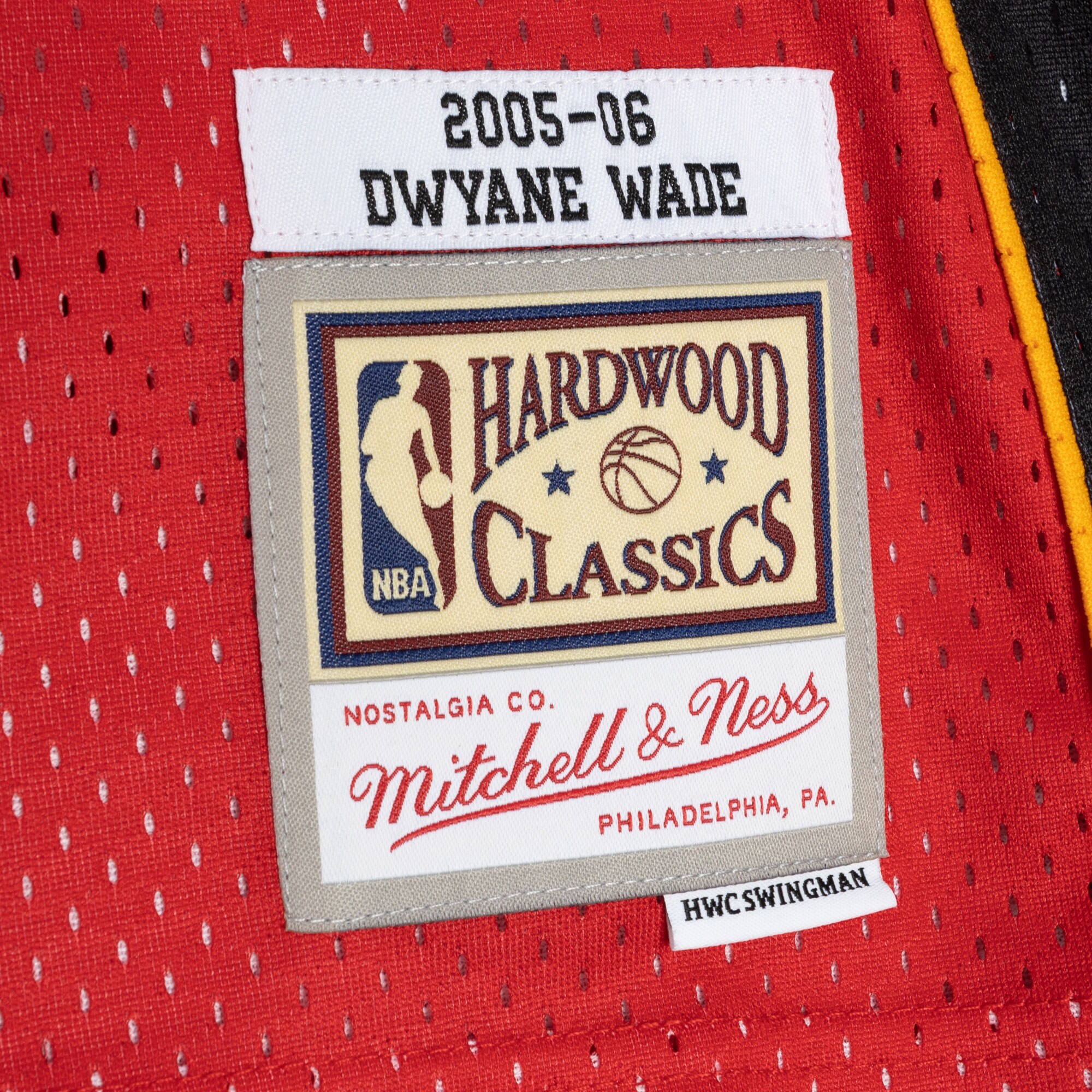 Dwyane Wade Miami Heat Mitchell & Ness Hardwood Classics 2005\/06 Split Swingman Jersey - Black\/Red