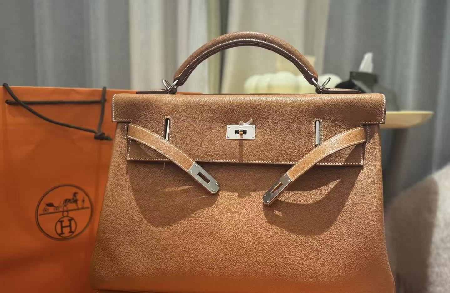 Kelly maxi 42 Brown TOGO Custom - MOVEMENTARTISAN