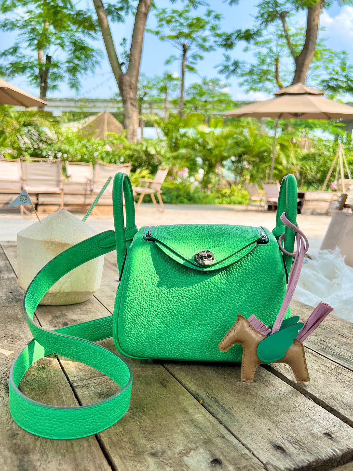 Lindy 19-26 - MOVEMENTARTISAN