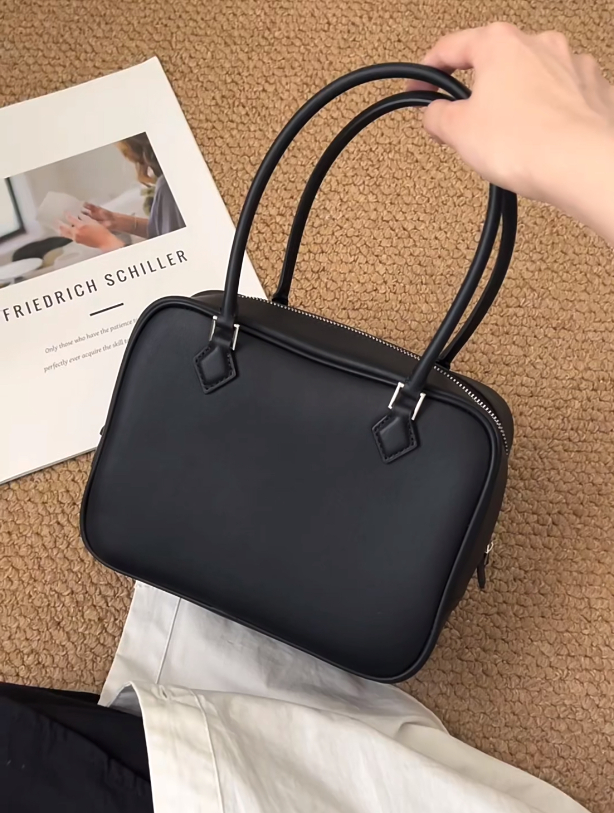 plume 20 black custom - MOVEMENTARTISAN