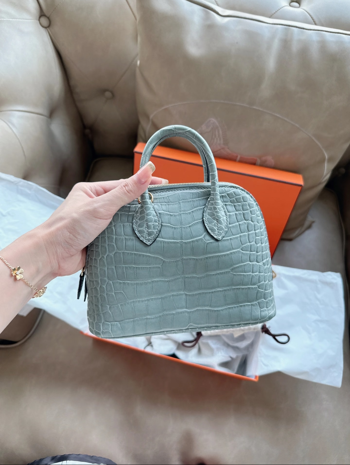 Bolide Mini 18CM Matte crocodile leather Crystal Gray - MOVEMENTARTISAN