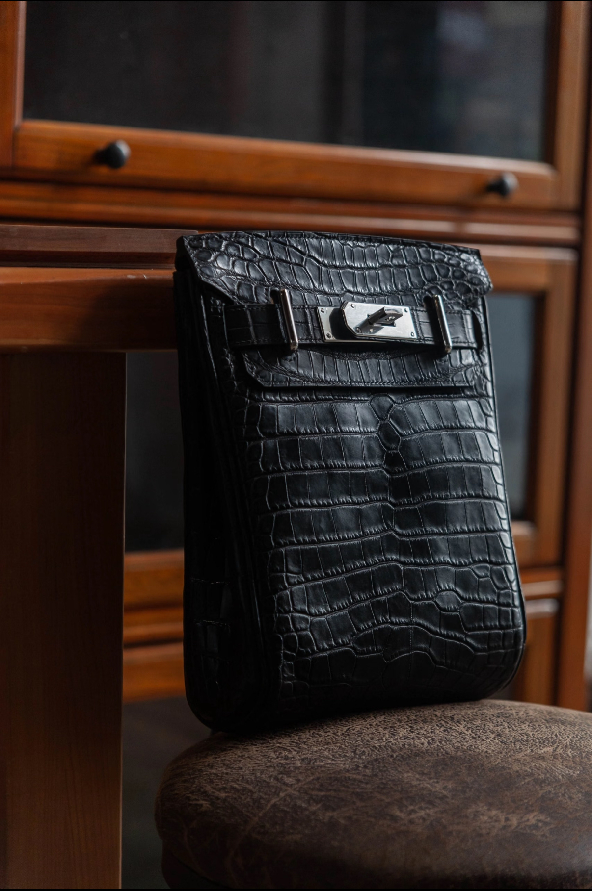 Hac a doc crocodile leather custom - MOVEMENTARTISAN