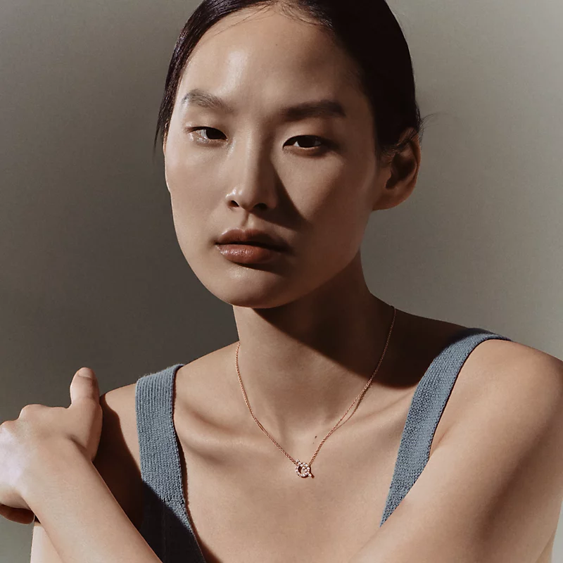 Finesse pendant - MOVEMENTARTISAN