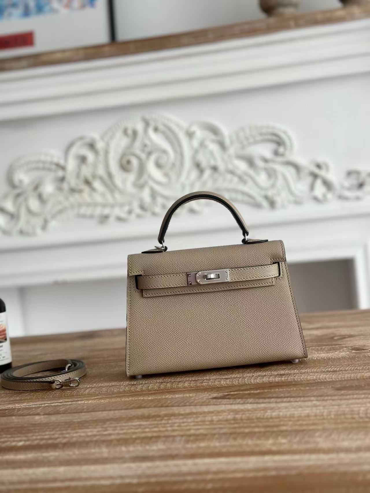 Kelly2 Mini 19 Custom-made - MOVEMENTARTISAN