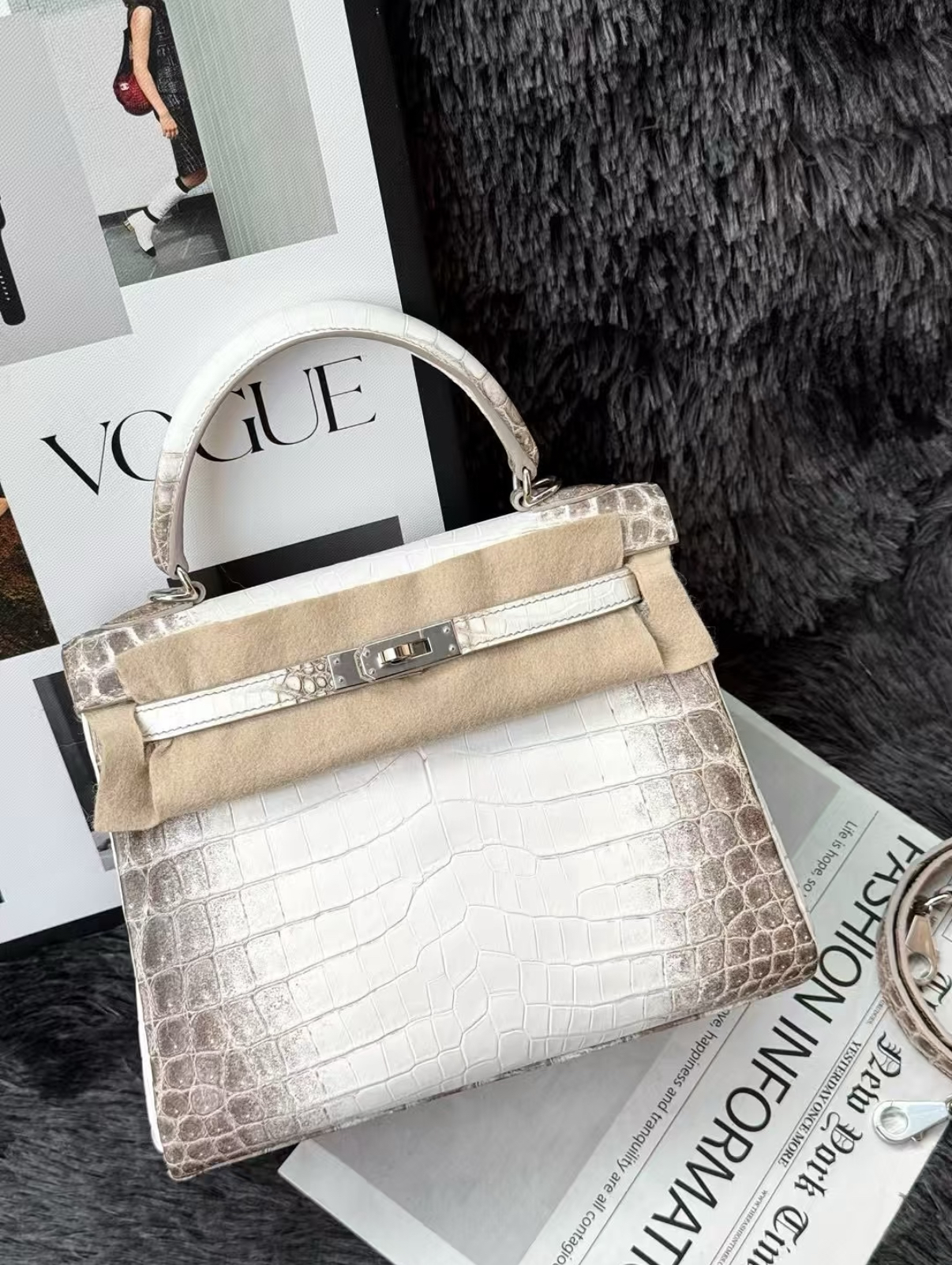 kelly 25-35 Himalayan crocodile leather - MOVEMENTARTISAN