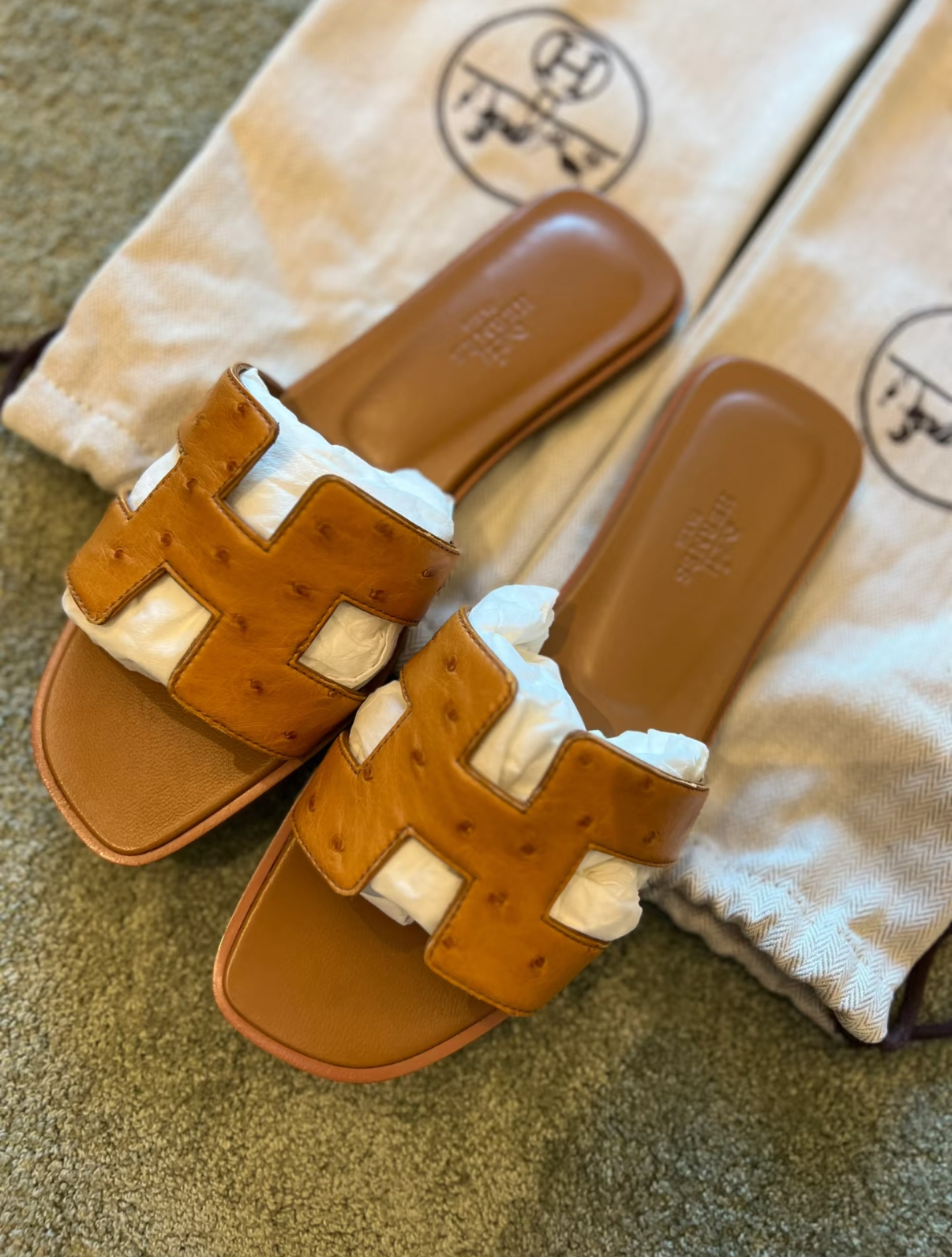 women's sandals brown ostrich leather Custom - MOVEMENTARTISAN