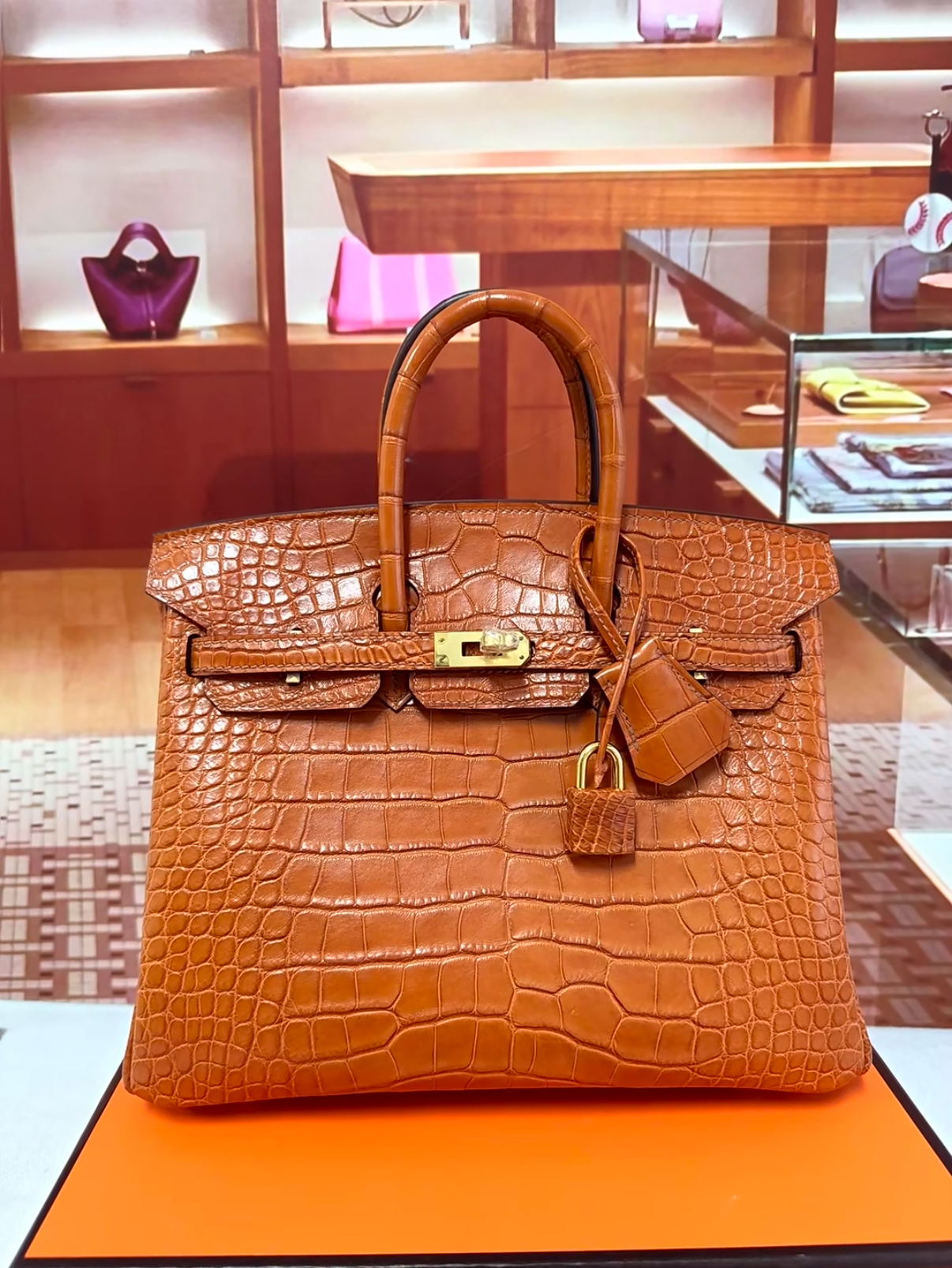 Birkin 25-35 gold-brown matte crocodile leather Custom - MOVEMENTARTISAN