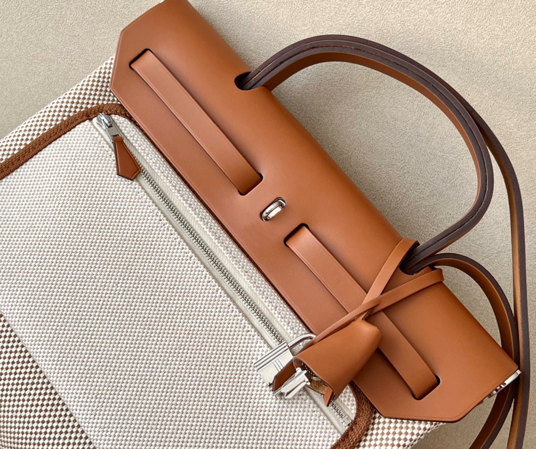 Herbag - MOVEMENTARTISAN