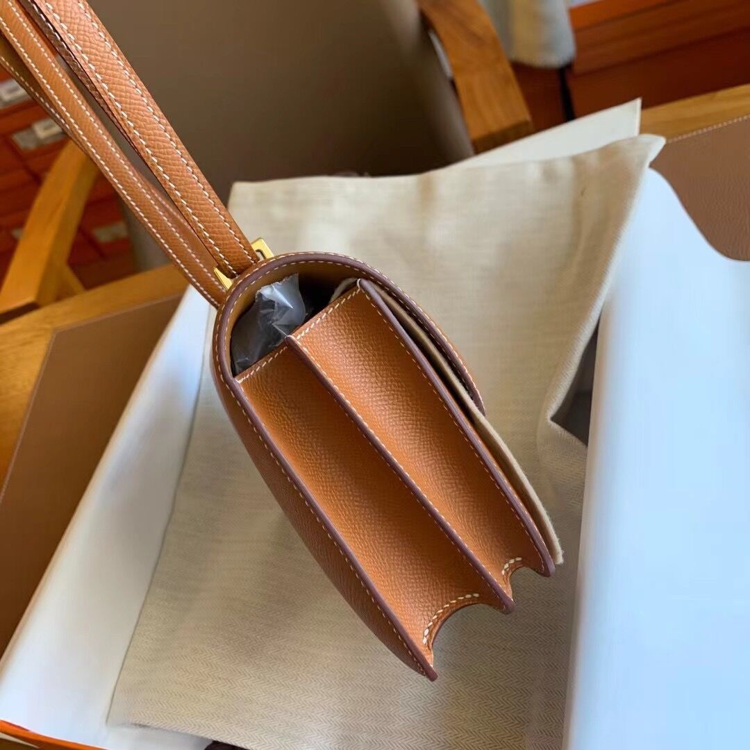 Constance Mini 19-24 - MOVEMENTARTISAN