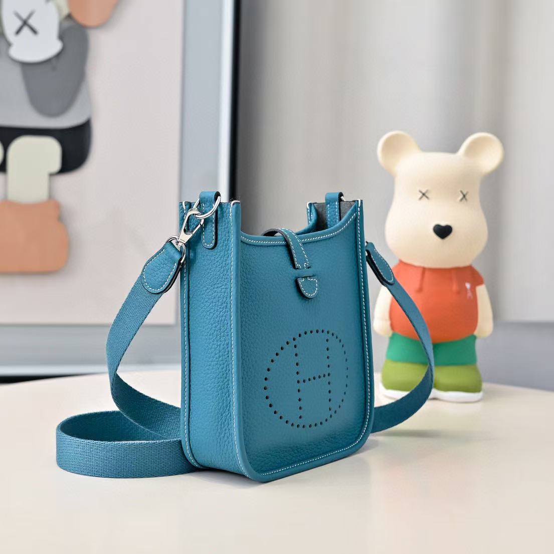 Evelyn 16-29 Custom-made - MOVEMENTARTISAN