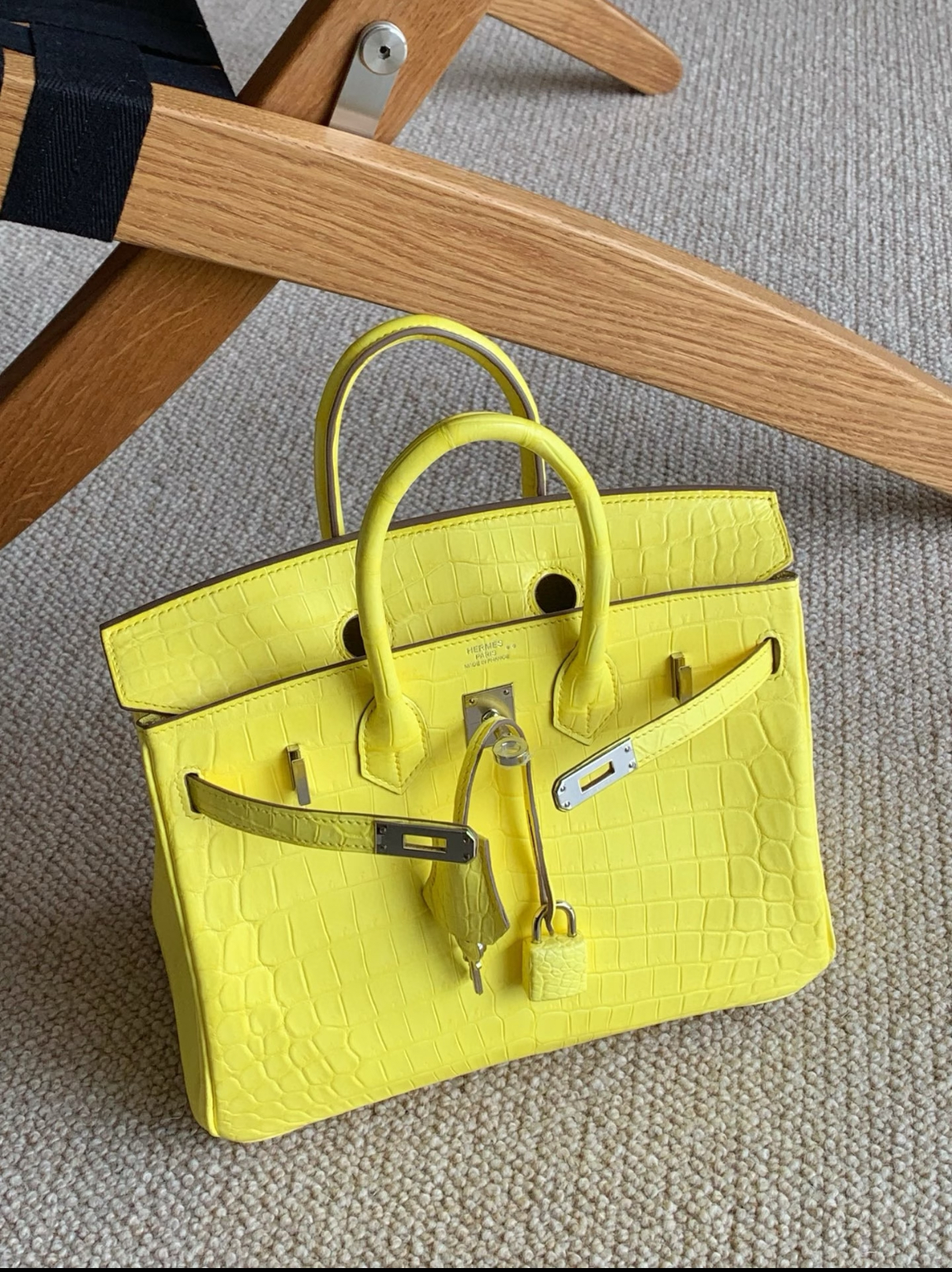 25-30 gold buckle boreal satin forged aurora crocodile matte - MOVEMENTARTISAN