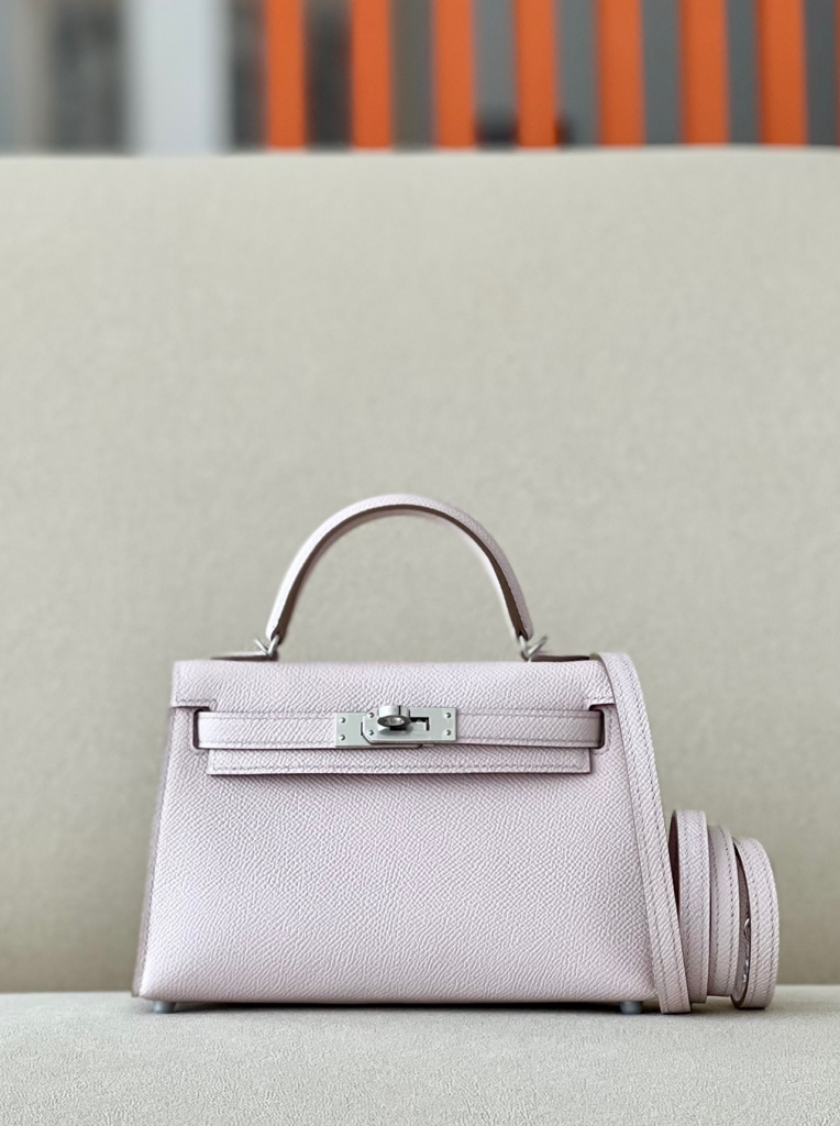 Kelly2 Mini 19 - MOVEMENTARTISAN