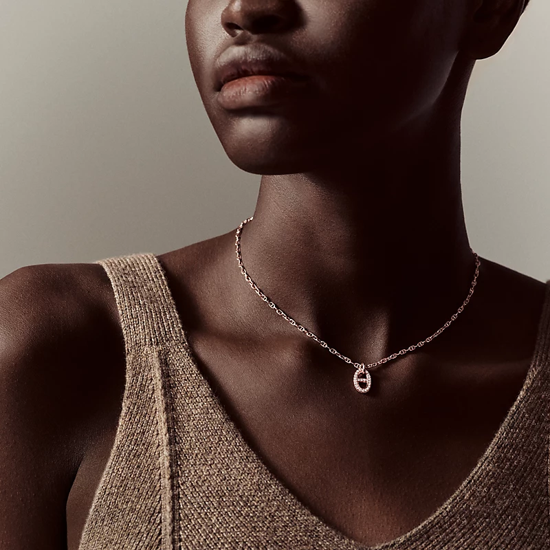 Farandole pendant, small model - MOVEMENTARTISAN