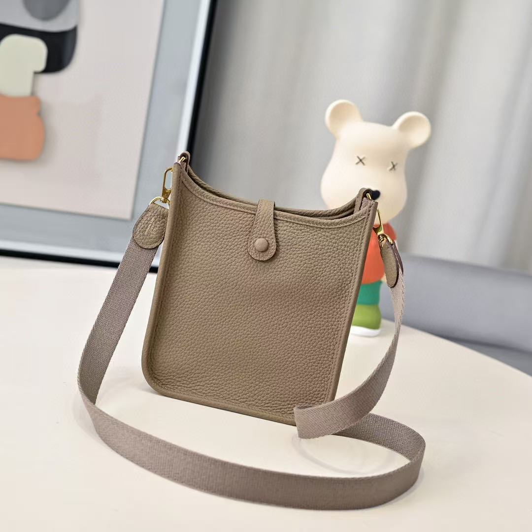 Evelyn 16-29 Custom-made - MOVEMENTARTISAN