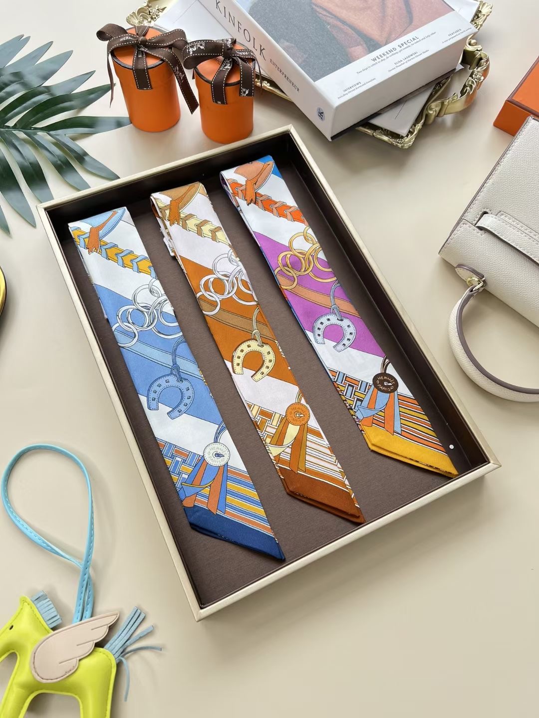 Scarves - MOVEMENTARTISAN