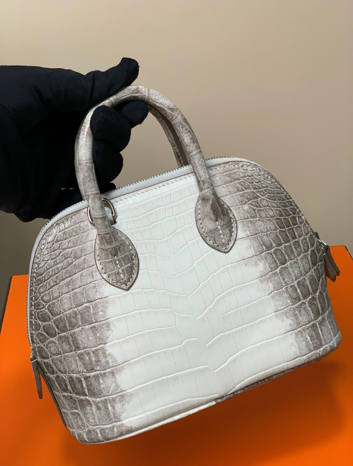 Bolide Mini 18CM Matte crocodile leather Himalaya - MOVEMENTARTISAN