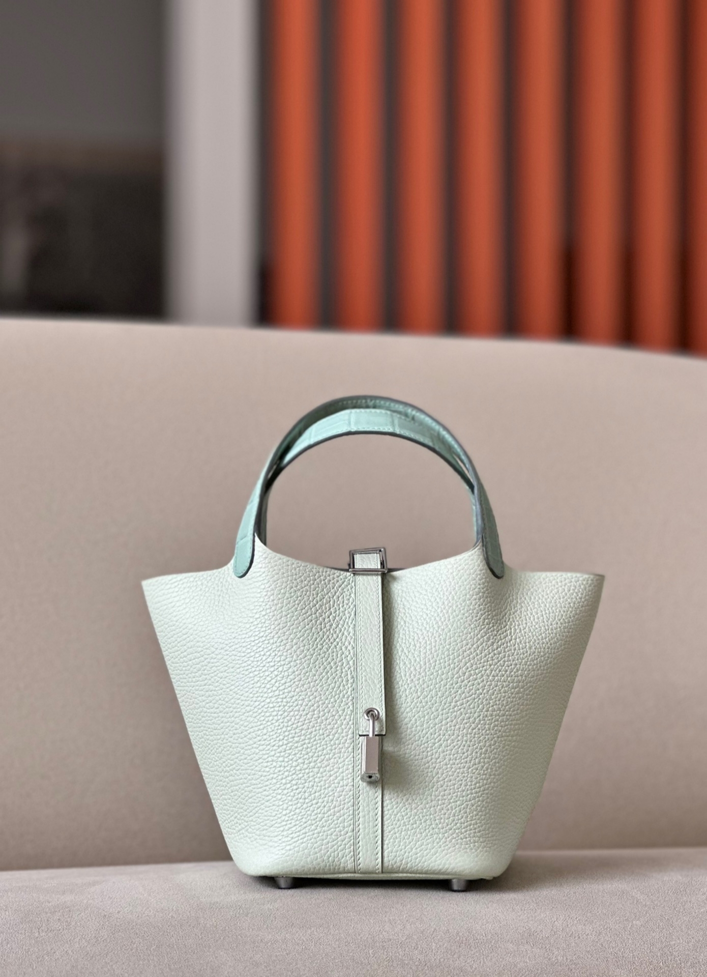 Picotin 18 - MOVEMENTARTISAN