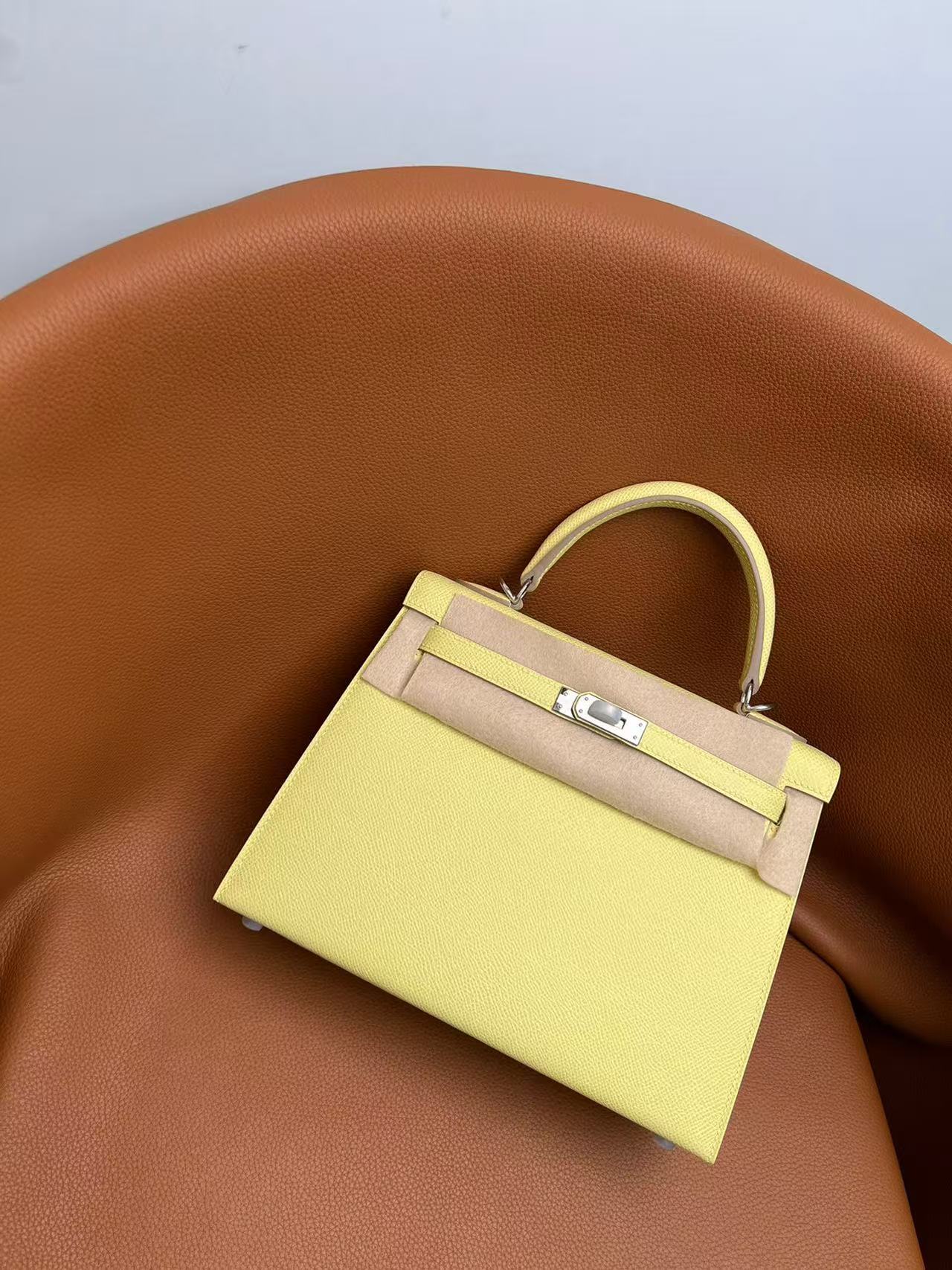 Kelly 25-28 custom calfskin - MOVEMENTARTISAN