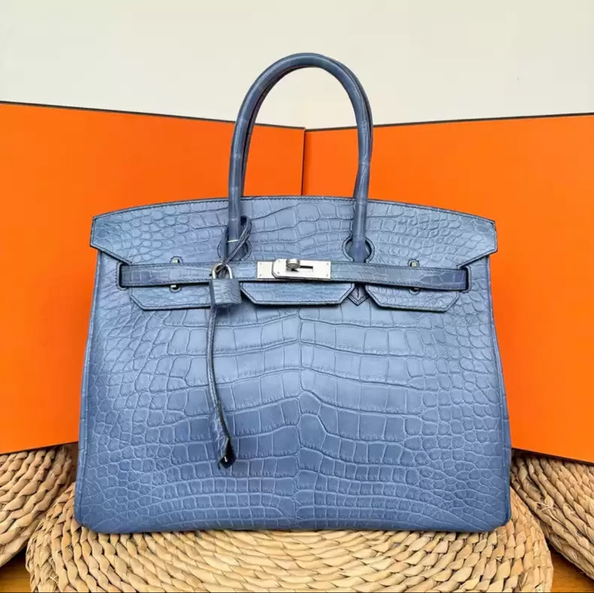 Birkin 25-30 Misty Blue Crocodile Leather - MOVEMENTARTISAN