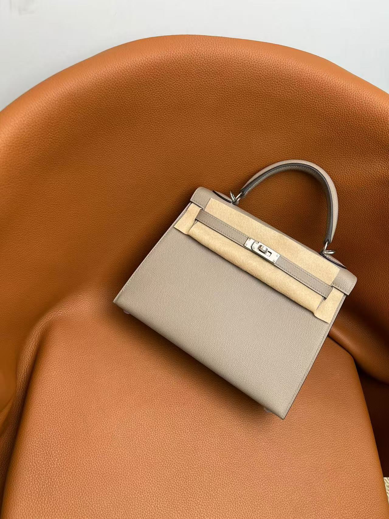 Kelly 25-28 custom calfskin - MOVEMENTARTISAN