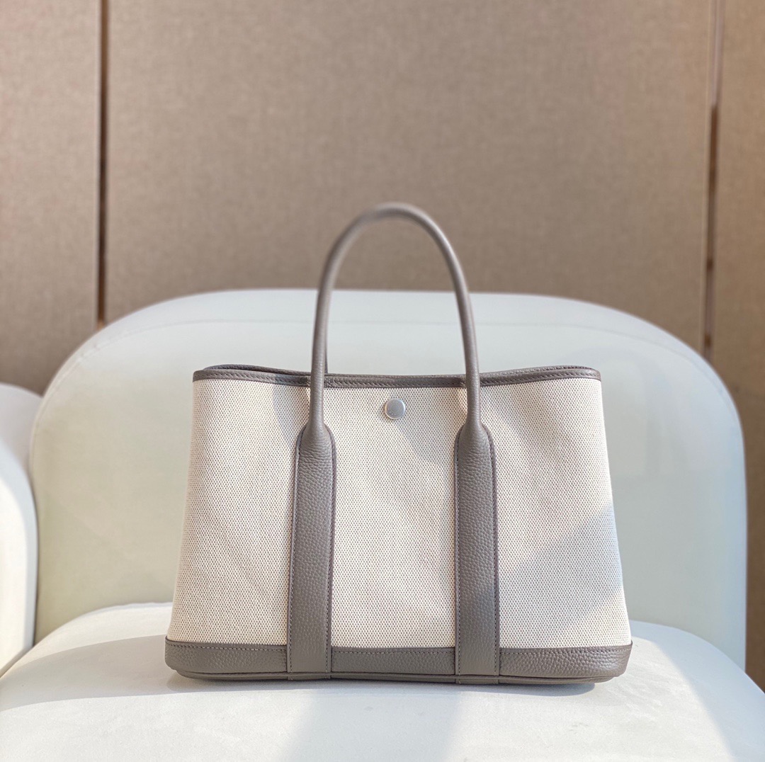 Garden party 30-36 - MOVEMENTARTISAN