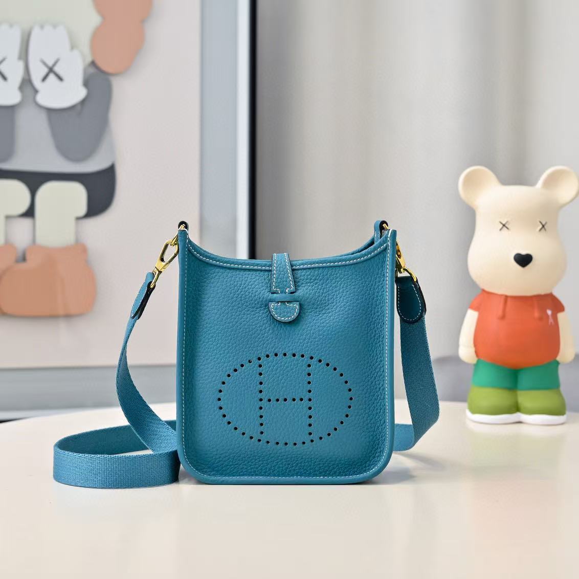 Evelyn 16-29 Custom-made - MOVEMENTARTISAN