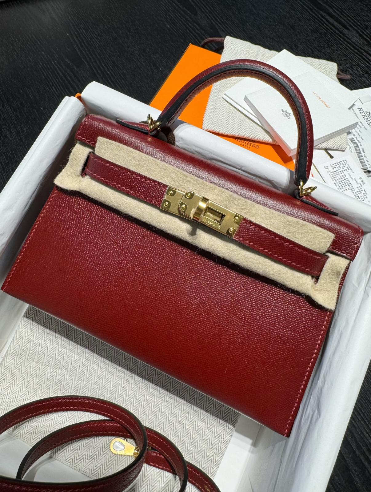 Kelly Mini 19 Red Gold Buckle Custom - MOVEMENTARTISAN