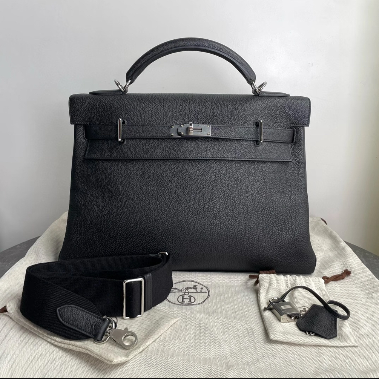 Kelly 42 Black Silver Buckle TOGO Leather Custom - MOVEMENTARTISAN