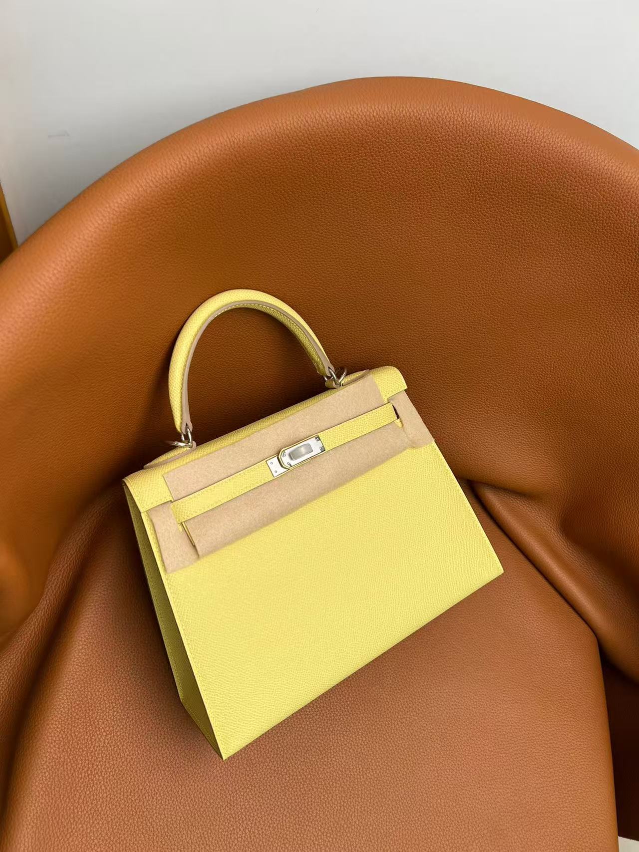 Kelly 25-28 custom calfskin - MOVEMENTARTISAN