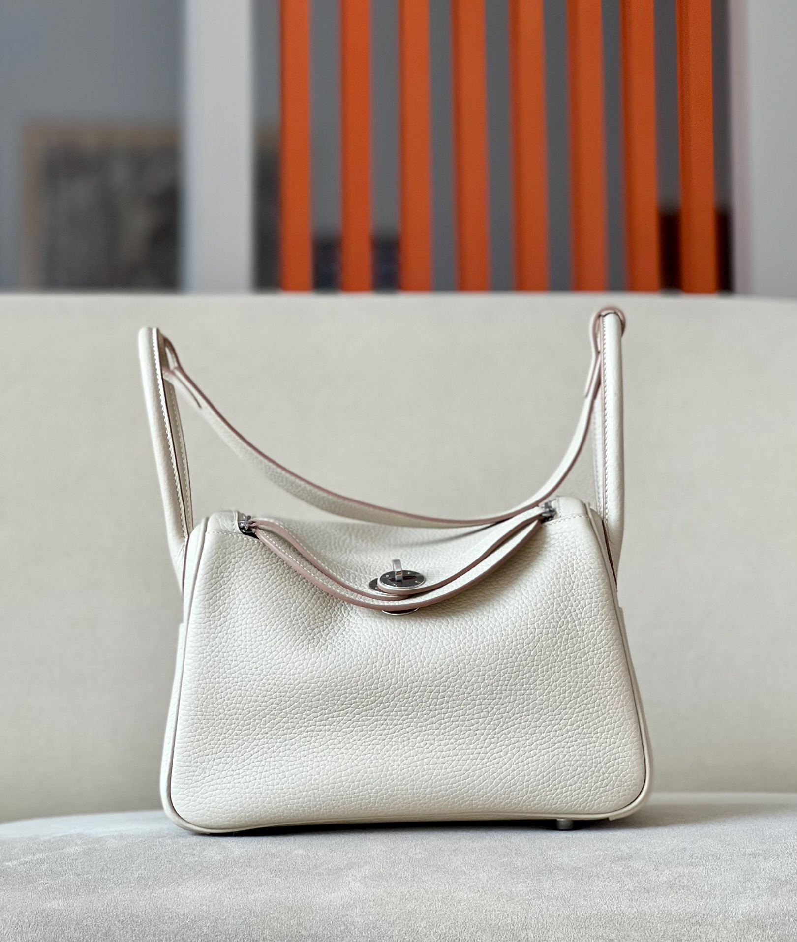 Lindy 19-26 - MOVEMENTARTISAN