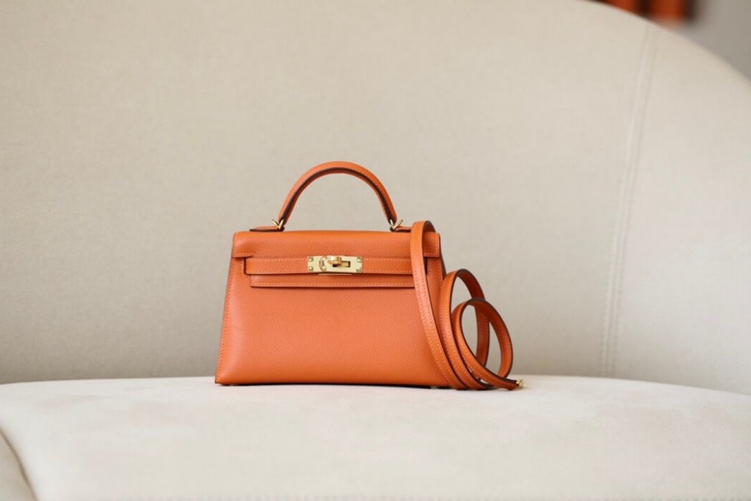 Kelly2 Mini 19 - MOVEMENTARTISAN