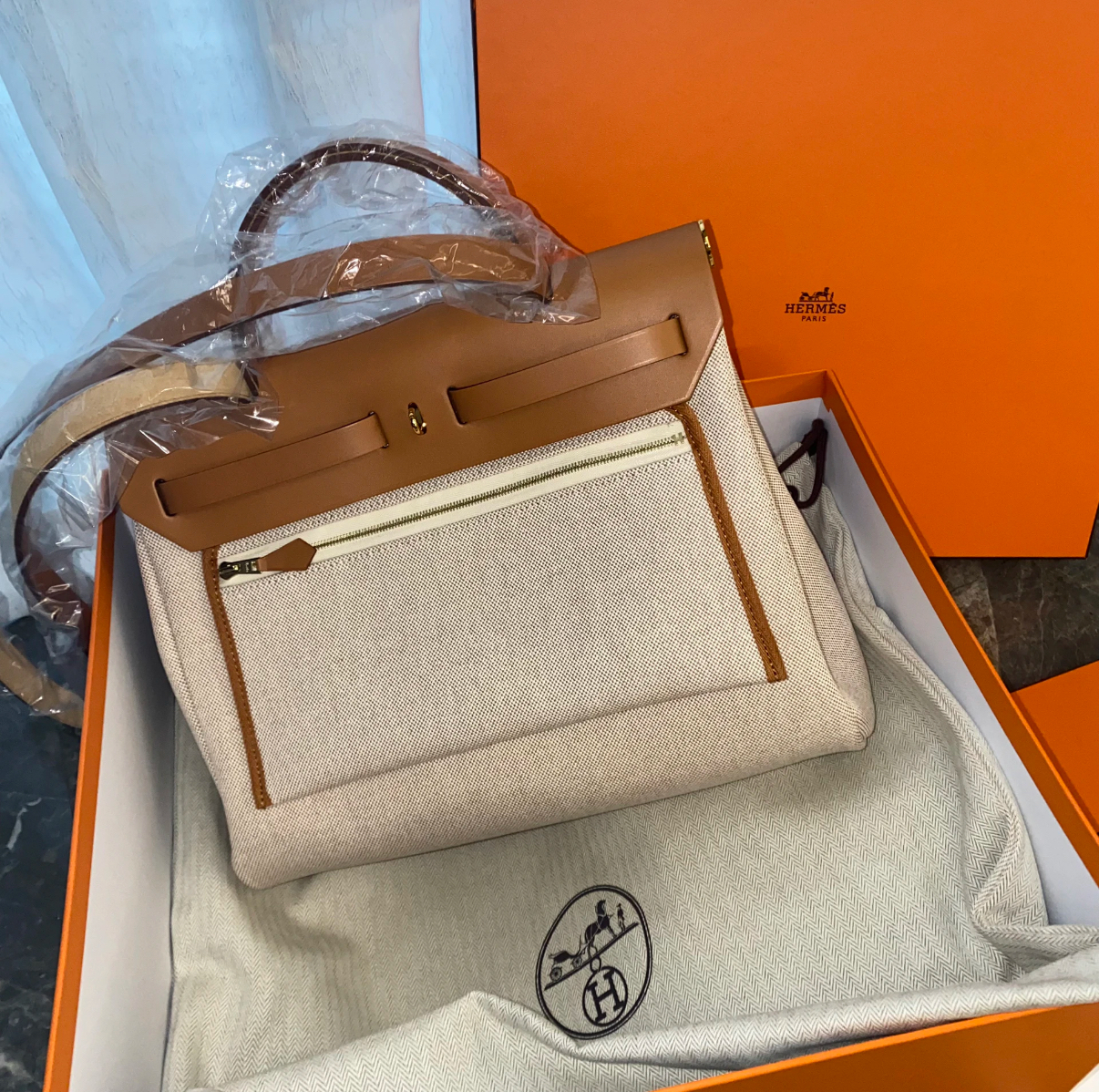 Hermès Herbag 31cm Red white - MOVEMENTARTISAN