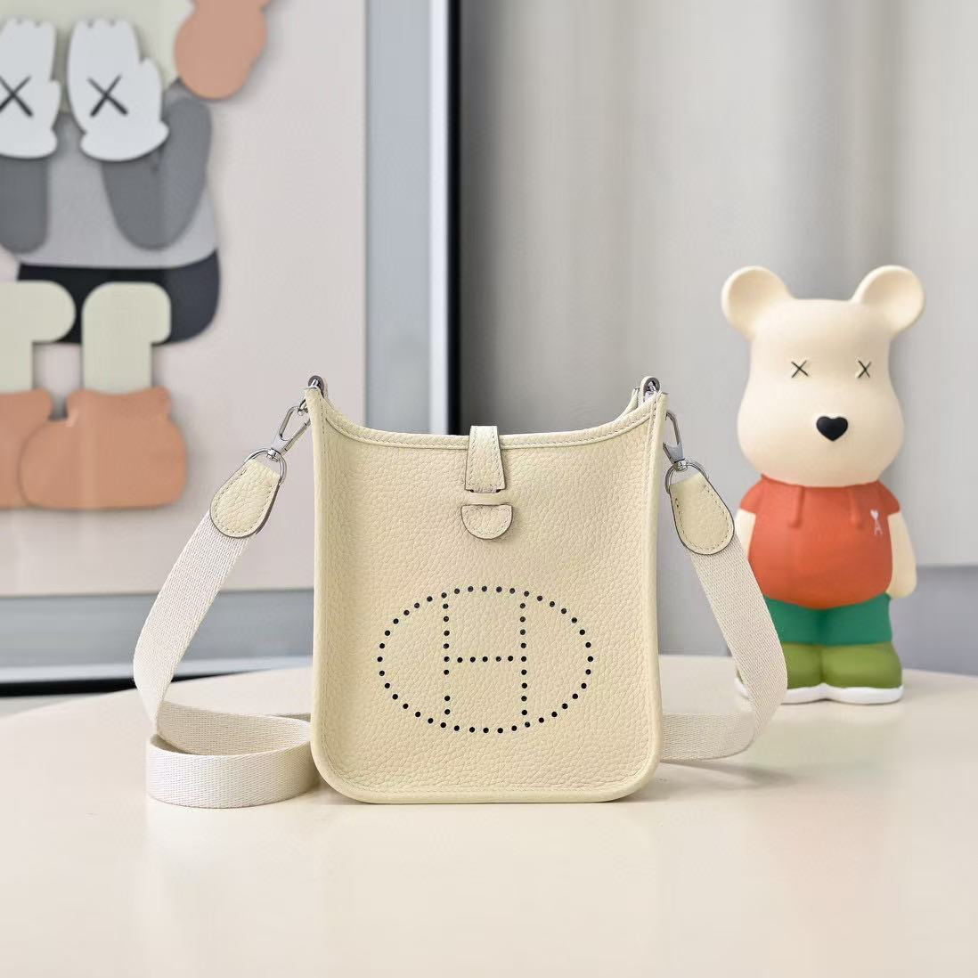 Evelyn 16-29 Custom-made - MOVEMENTARTISAN