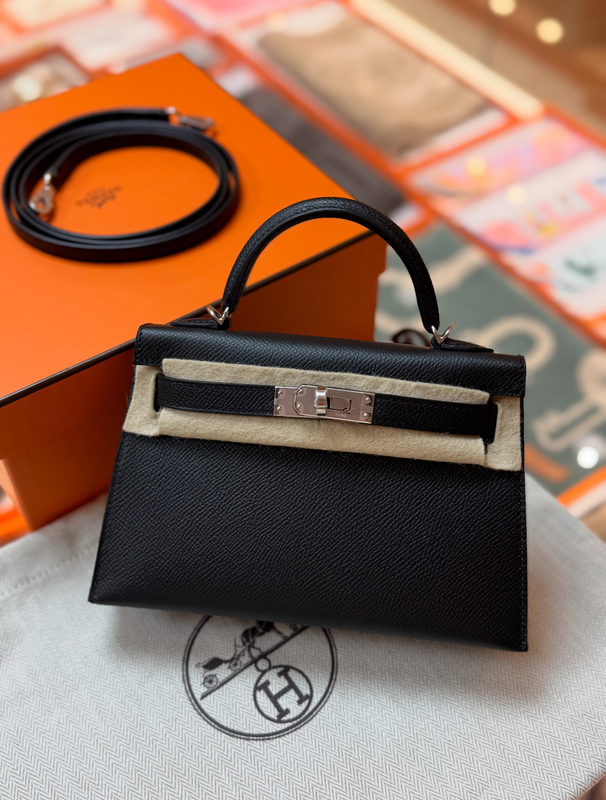 kelly mini 19 black silver buckle custom - MOVEMENTARTISAN