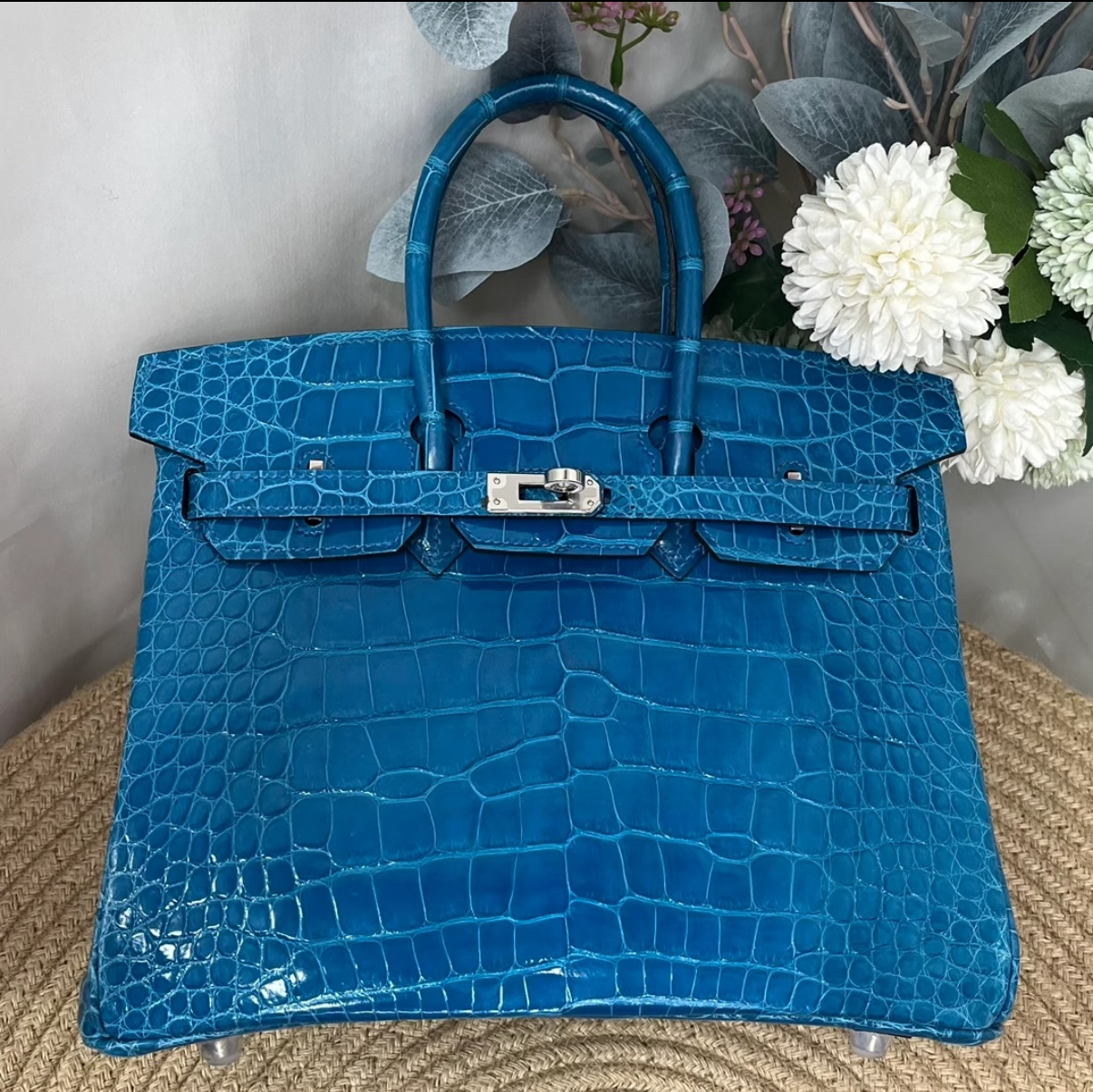 Birkin 25-30 Izmir Blue Shiny Crocodile Leather - MOVEMENTARTISAN