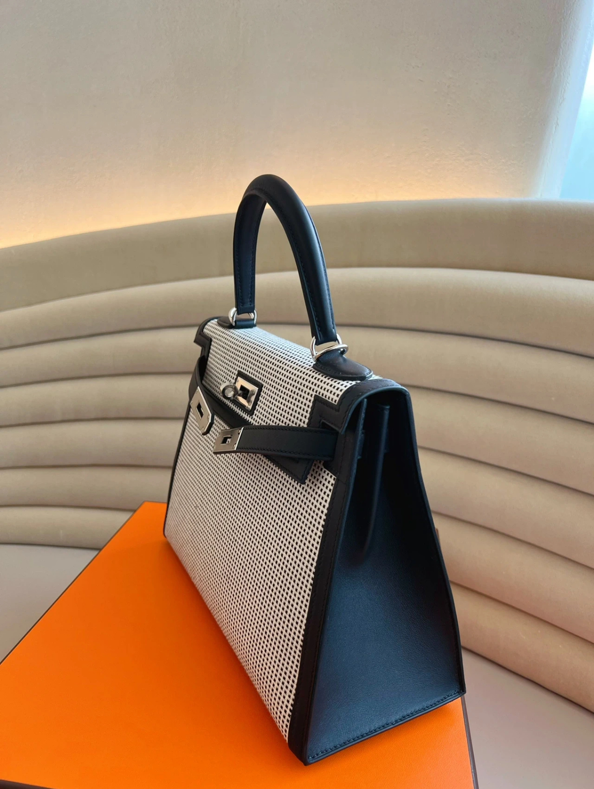 Kellly 25-28 Panda Color Custom - MOVEMENTARTISAN