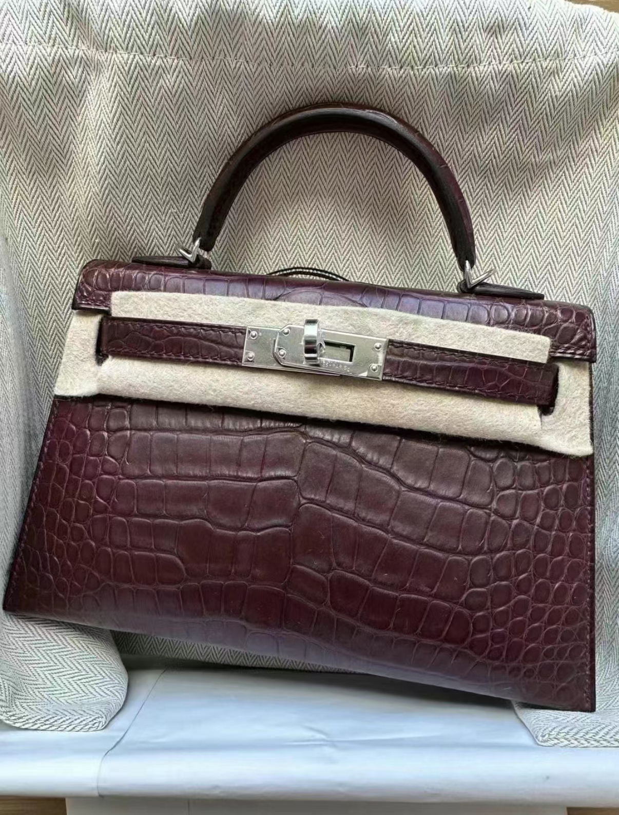 Kelly mini 20 Bordeaux red matte silver buckle  crocodile leather Custom - MOVEMENTARTISAN