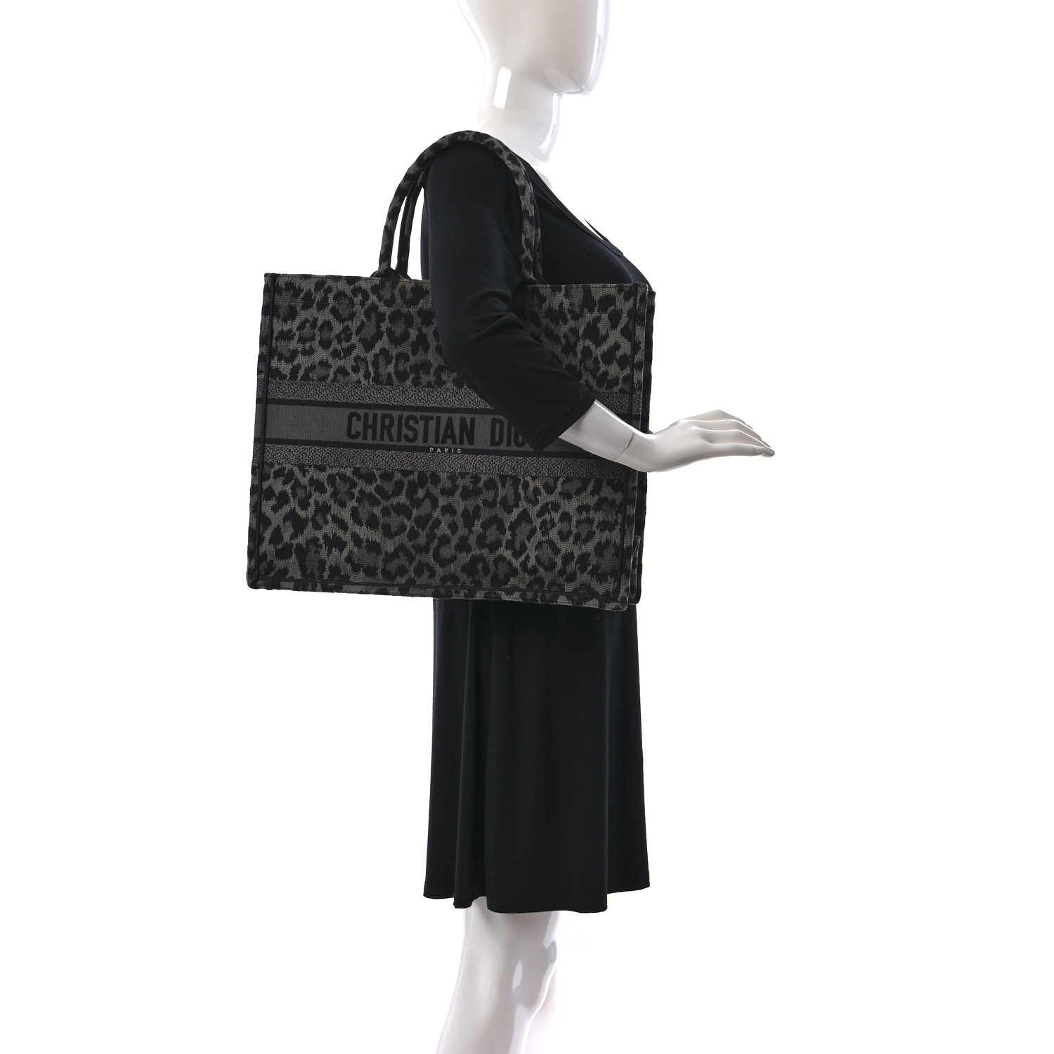 MEDIUM  BOOK TOTE - MOVEMENTARTISAN