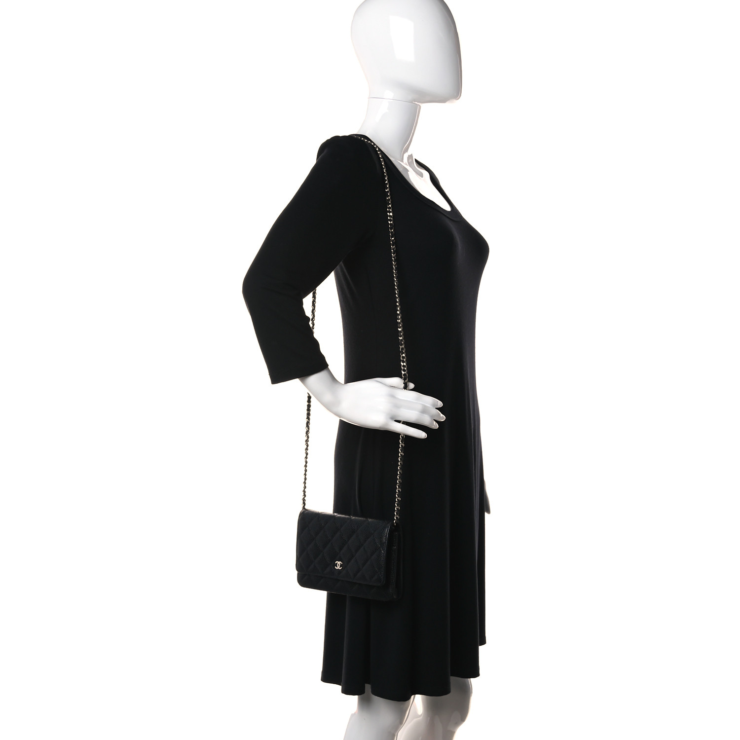 Caviar Quilted Wallet On Chain WOC Black - MOVEMENTARTISAN